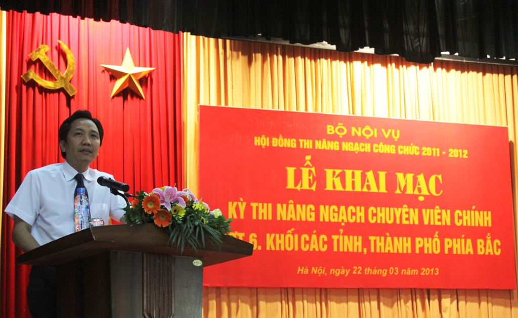 Khai mạc đợt VI kỳ thi công chức từ ngạch chuyên viên lên ngạch chuyên viên chính khối các tỉnh, thành phố trực thuộc Trung ương khu vực phía Bắc
